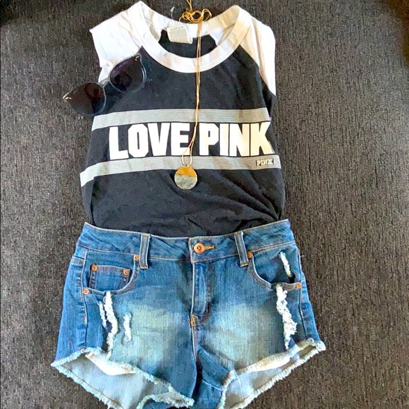 PINK Victoria's Secret Tops - VS PINK || Muscle Tank 🤗